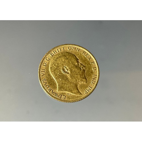 437 - An Edwardian half sovereign 1904, 4g