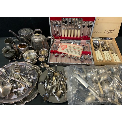 142A - Silver-plate & Flatware - Guy Degrenne designed In House canteen,  others flatware assorted patterns... 