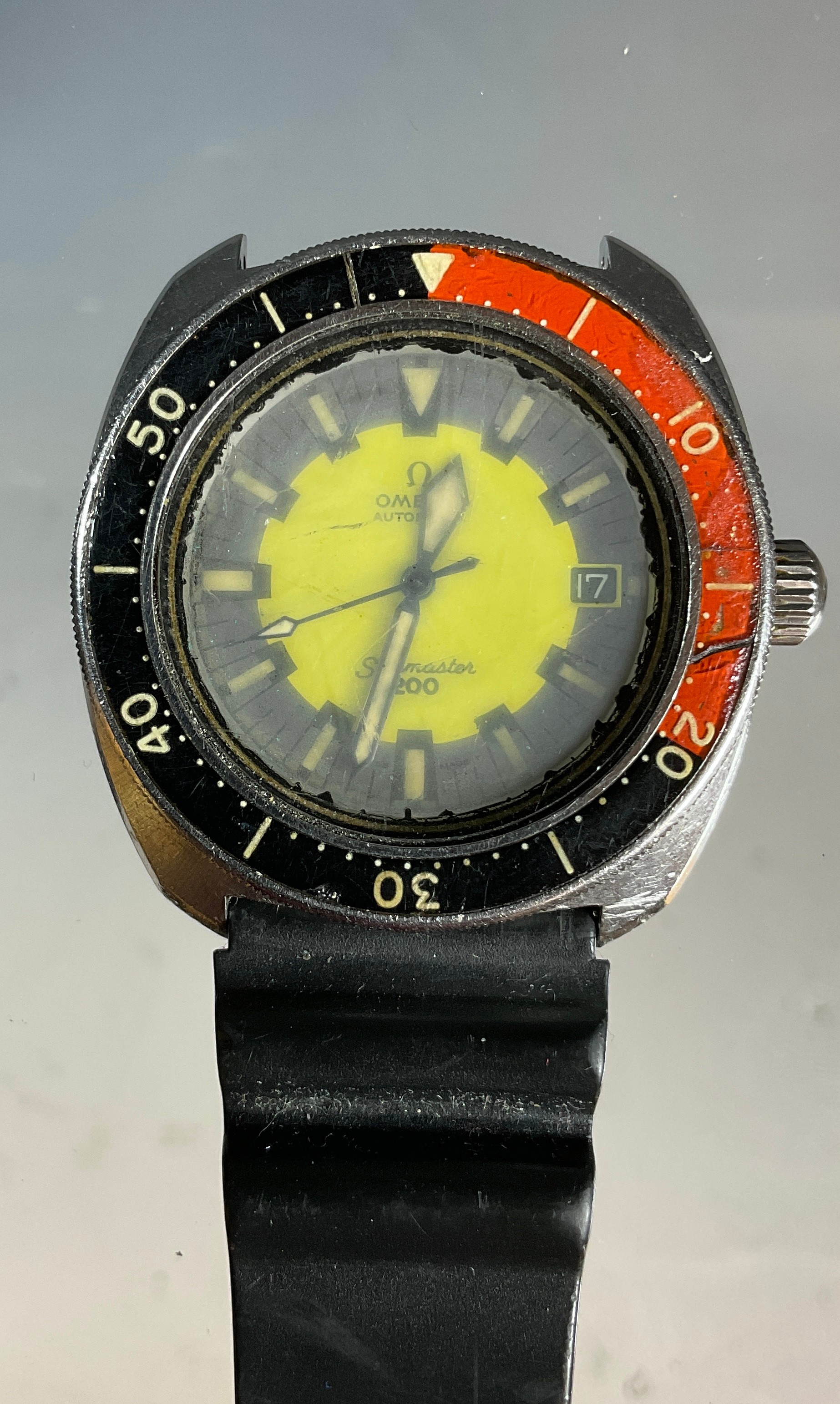 Omega seamaster 200 on sale banana