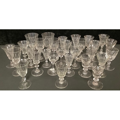 5138 - Glassware - a quantity of late 18th/early 19th century drinking glasses, various shapes and sizes