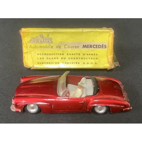 5200 - Toys & Juvenalia - Solido Mercedes-Benz 190SL cabriolet, boxed