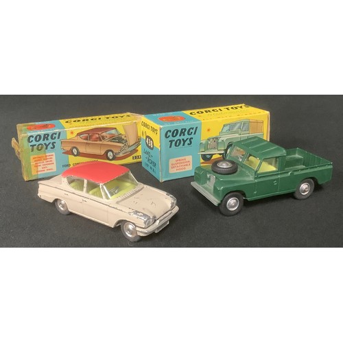 5202 - Toys & Juvenalia - Corgi Toys 438 Land Rover 109 WB, dark green body, lemon yellow interior, spun hu... 