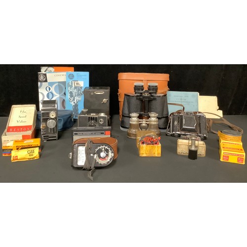 5219 - Cameras - a German Zeiss Ikon camera, concertina lens, brown leather case, 1940s; photography access... 