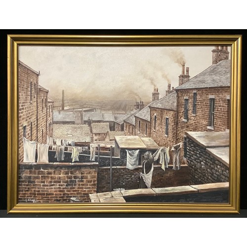 5233 - Geoff Riley (Contemporary)
Wash Day, Hart Street, Bradford
signed, dated 2000, titled to verso, oil ... 