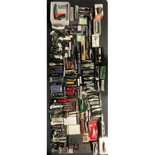 5244 - Helixophilia - a large collection of corkscrews, 20th century and contemporary, including novelty ex... 