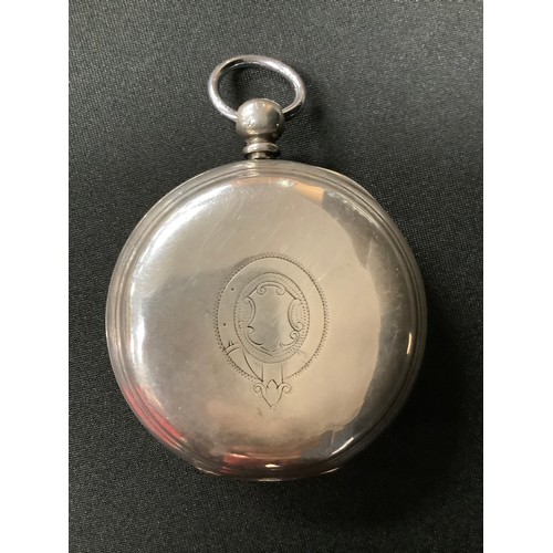 5445 - A large silver centre pocket watch, in watch box, Birmingham 1885