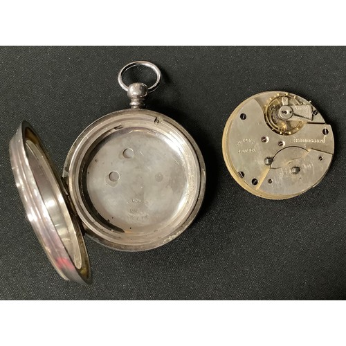 5445 - A large silver centre pocket watch, in watch box, Birmingham 1885