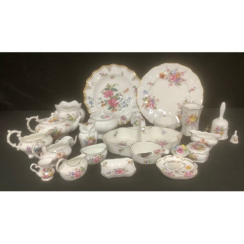 5440 - Aynsley serving tray comprising four compartments, etc, qty.