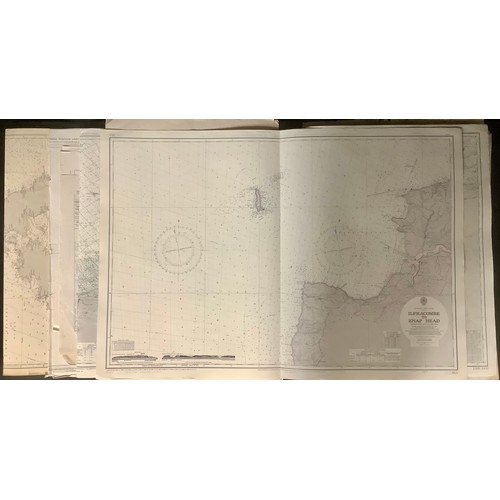 5466 - Cartography - Maritime Navigation - a collection of Decca navigation charts, various British locatio... 