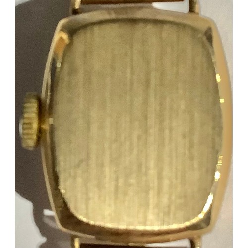 5564 - A lady's Jaquet Droz 9ct gold watch, rounded rectangular dial, baton indicators, integral 9ct gold f... 