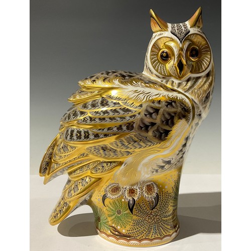 5108 - A Royal Crown Derby paperweight, Long Eared Owl, a Prestige limited edition, designed by Tien Manh D... 