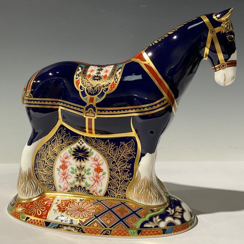 5166 - A Royal Crown Derby paperweight, Shire Horse, Sinclairs special commission, limited edition 159/1,50... 