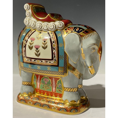 5194 - A Royal Crown Derby paperweight, The Mulberry Hall Indian Elephant, specially commissioned by Mulber... 