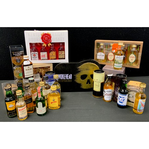 129 - whisky  & Spirits - assorted single malt and blended  miniatures etc inc Smokehead, Aberfeldy, Edrad... 