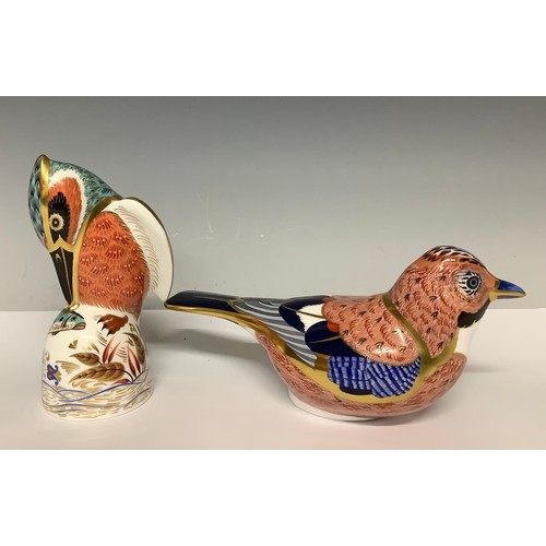 5184 - A Royal Crown Derby paperweight, The 2010 Kingfisher, designed by Tien Manh Dinh, limited special ed... 