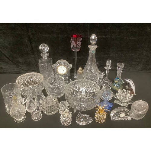 3183 - Glassware - cut glass decanters; cut glass vases, etc, including Doulton, Edinburgh Crystal, Stuart,... 