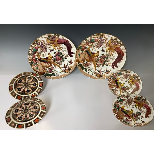 3213 - A pair of Royal Crown Derby Imari 1128 pattern saucers, 16cm diameter, seconds; an Olde Avesbury pat... 