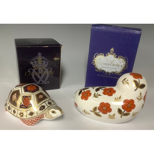 3225 - A Royal Crown Derby paperweight, Tortoise, printed in the 1128 pattern, gold stopper, 12cm long, box... 