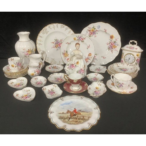 3232 - A Royal Crown Derby Posies pattern mantel clock, vase, Royal Doulton Marilyn figure, cupd and saucer... 