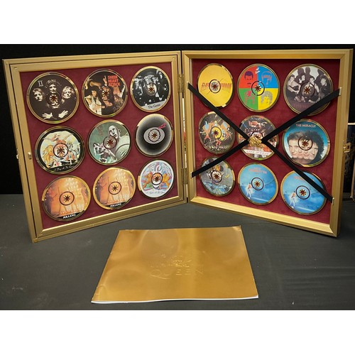 72 - Queen limited edition - the ultimate collection box set wall display case. No 3423 of 5000.