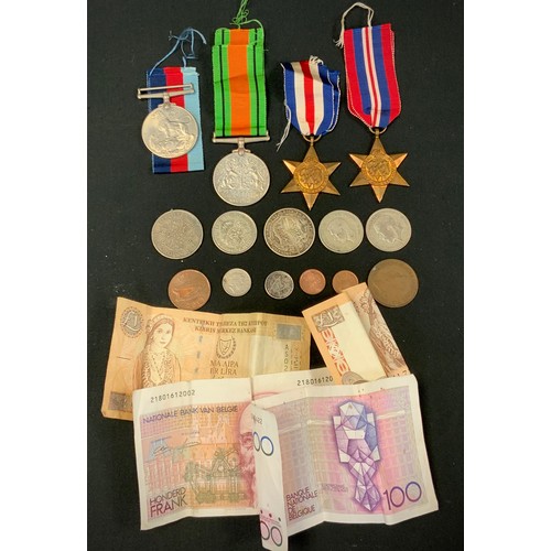 261 - A WWII four piece Medal group, France & Germany Star, 39-45 Star , Defence medal etc in unnamed case... 