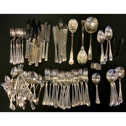 274 - Flatware - Silver and Silver plate, set of six silver tea spoons, OT Co Ltd, Sheffield 1941, 5.37ozt... 