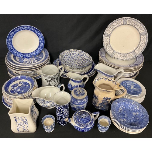 105 - Staffordshire Blue and White - assorted transfer printed pieces, 19th century and later, Spode, Wedg... 