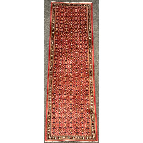 101 - A North West Persian Bidjar runner carpet, 300cm x 95cm.