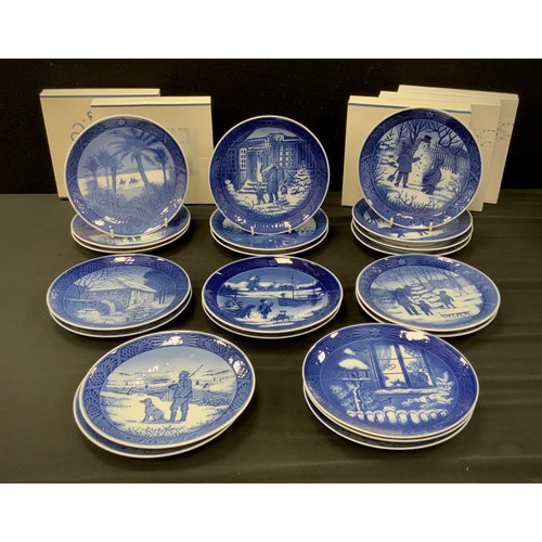 161A - Royal Copenhagen calendar year plates, 1970-2013, part boxed, incomplete run, (25)