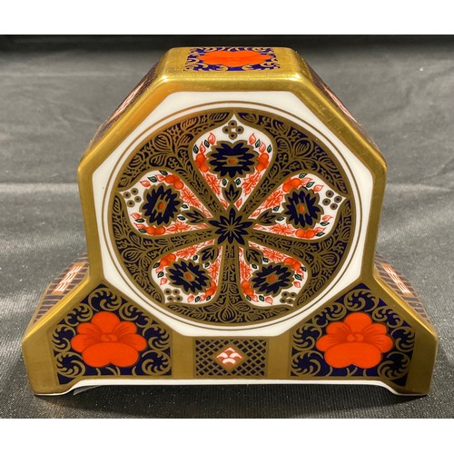 25 - A Royal Crown Derby Imari 1128 pattern mantel clock, 10cm high, first quality, printed mark
