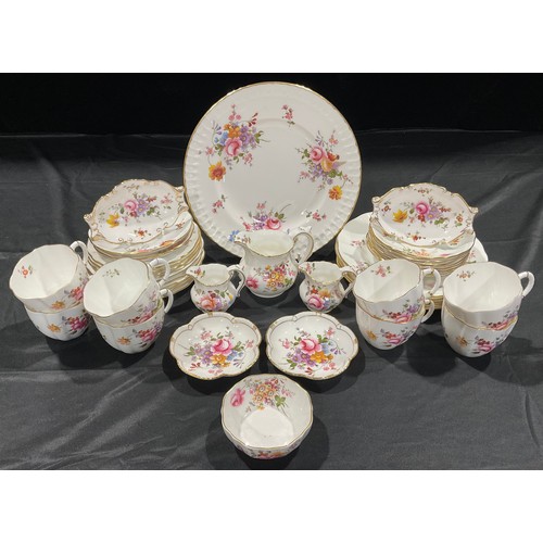 34 - A Royal Crown Derby Posies pattern tea service, comprising a scalloped edge cake plate, 26cm, five
s... 