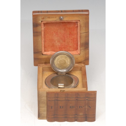 3232 - An Italian marquetry travelling inkwell, as a row of books, the hinged cover locking in place, 6cm w... 