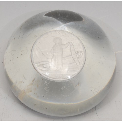 3341 - The Napoleonic Wars - an early 19th century sulphide paperweight, depicting Napoleon Bonaparte as a ... 