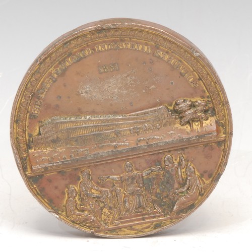 3337 - The Great Exhibition - a large medallion, The International Industrial Exhibition, 1851, 9cm diamete... 