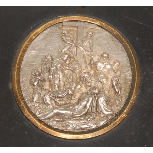 3156 - A pair of electrotype oval plaques, after the old masters, The Adoration of the Magi and The Deposit... 