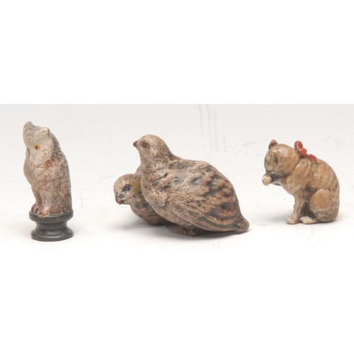 3196 - An Austrian cold painted bronze, of a pair of quails, 4cm wide; another, of a kitten, 2.5cm high; an... 