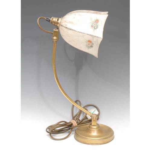 3189 - An Art Nouveau period brass angle poise adjustable table lamp, 47.5cm high, early 20th century