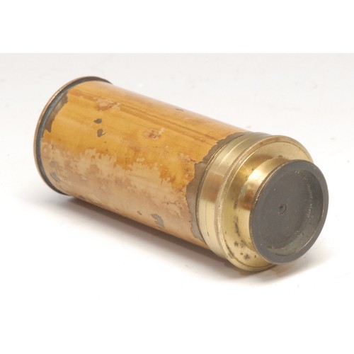 3374 - A 19th century travelling pocket field microscope, scumbled finish, lacquered brass fittings, 7.5cm ... 