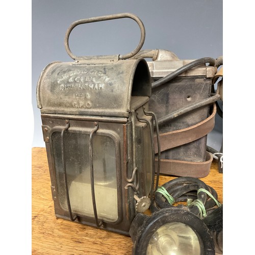 3253 - Coal Mining Interest - a miner's headlamp, Oldham & Son, Denton Manchester, with Lamp Type GT/GTL ba... 