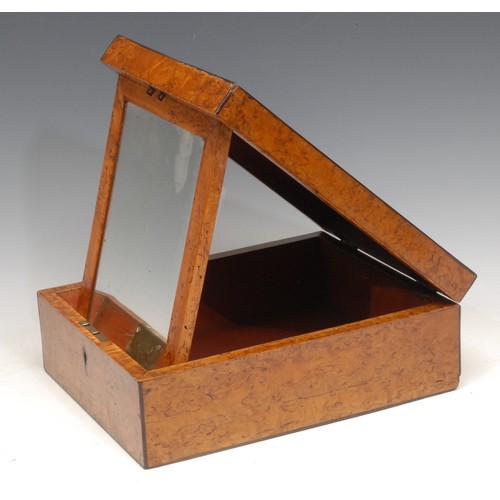 3100 - A George III burr maple rectangular gentleman's dressing box, hinged cover enclosing a folding shavi... 