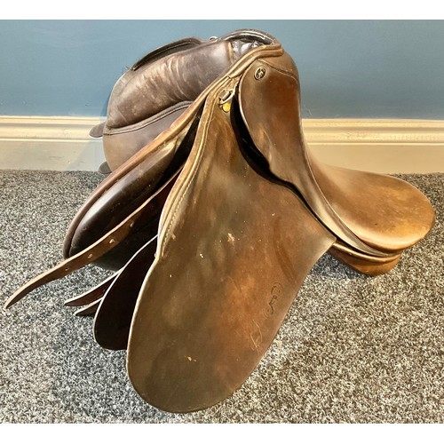 76 - Riding - equestrian interest, a brown leather Fieldhouse 14 hand working pony saddle