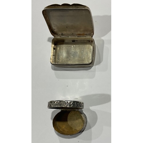 113 - Boxes & Objects - A late Victorian silver plated snuff box, the lid profusely chased, Sheffield, 925... 