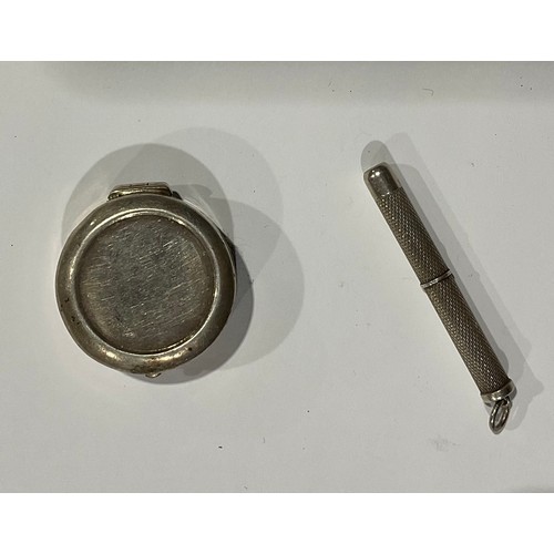 116 - Boxes & Objects - A late Victorian silver plated snuff box, the lid profusely chased, Sheffield, 925... 