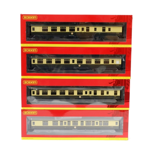 7260 - Hornby OO Gauge coaches, comprising R4708 BR Mk1 corridor 2nd Class coach, window boxed; R4709 BR Mk... 