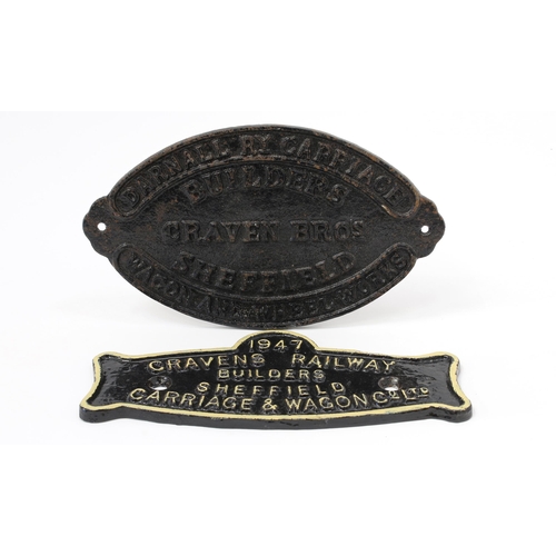 7284 - Railwayana - a shaped rectangular painted cast iron wagon plate, raised cream lettering on a black g... 