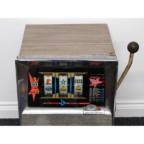 7305 - Arcade/Amusements Interest - a 1970's Bally Model 801 Penny Star mechanical fruit machine/one-arm ba... 