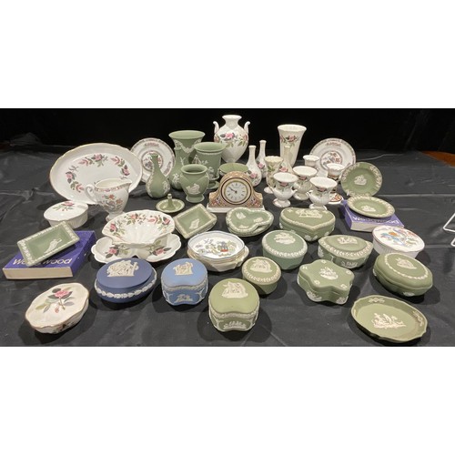 264 - Ceramics - Wedgwood blue and green Jasperware including vases, boxes, dishes, etc; Wedgwood Hathaway... 