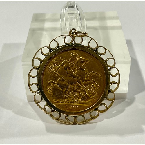 295 - A Victorian full gold sovereign, young head, 1880, 9ct gold openwork pendant mount, marked 375, 10.6... 