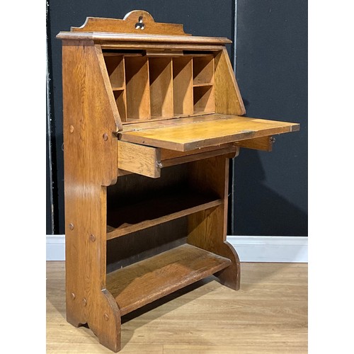 188 - An Arts & Crafts oak bureau bookcase, 114cm high, 73cm wide, 28.5cm deep, c.1920