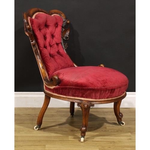 190 - A Victorian walnut trefid back drawing room chair, 78.5cm high, 56cm wide, the seat 47cm wide and 41... 